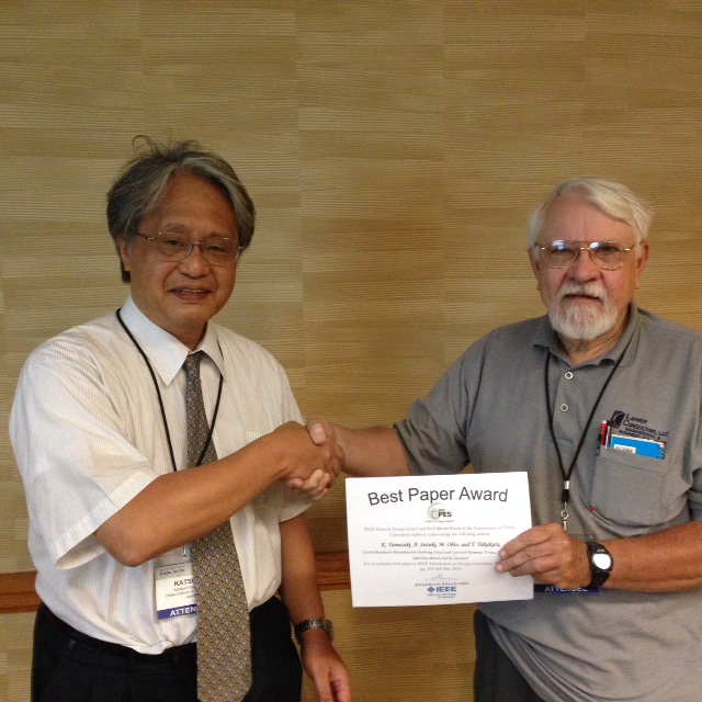 K. Yamazaki receiving 
the 2015 second place prize paper award