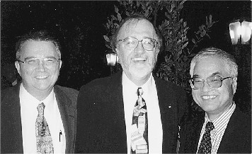 42photo.jpg (30937 bytes)