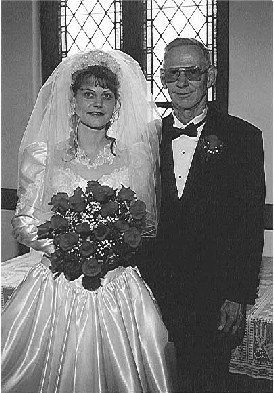 1wed.jpg (45668 bytes)