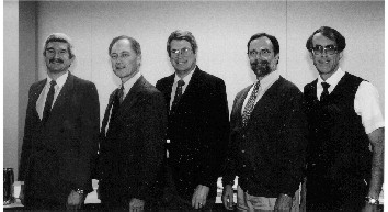 ephoto.jpg (24025 bytes)