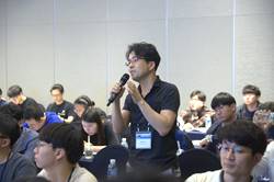 Ubiquitous Robots 2019